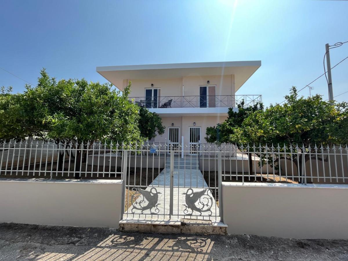 Koulouras Holiday Apartments Nikolaiika Exterior photo